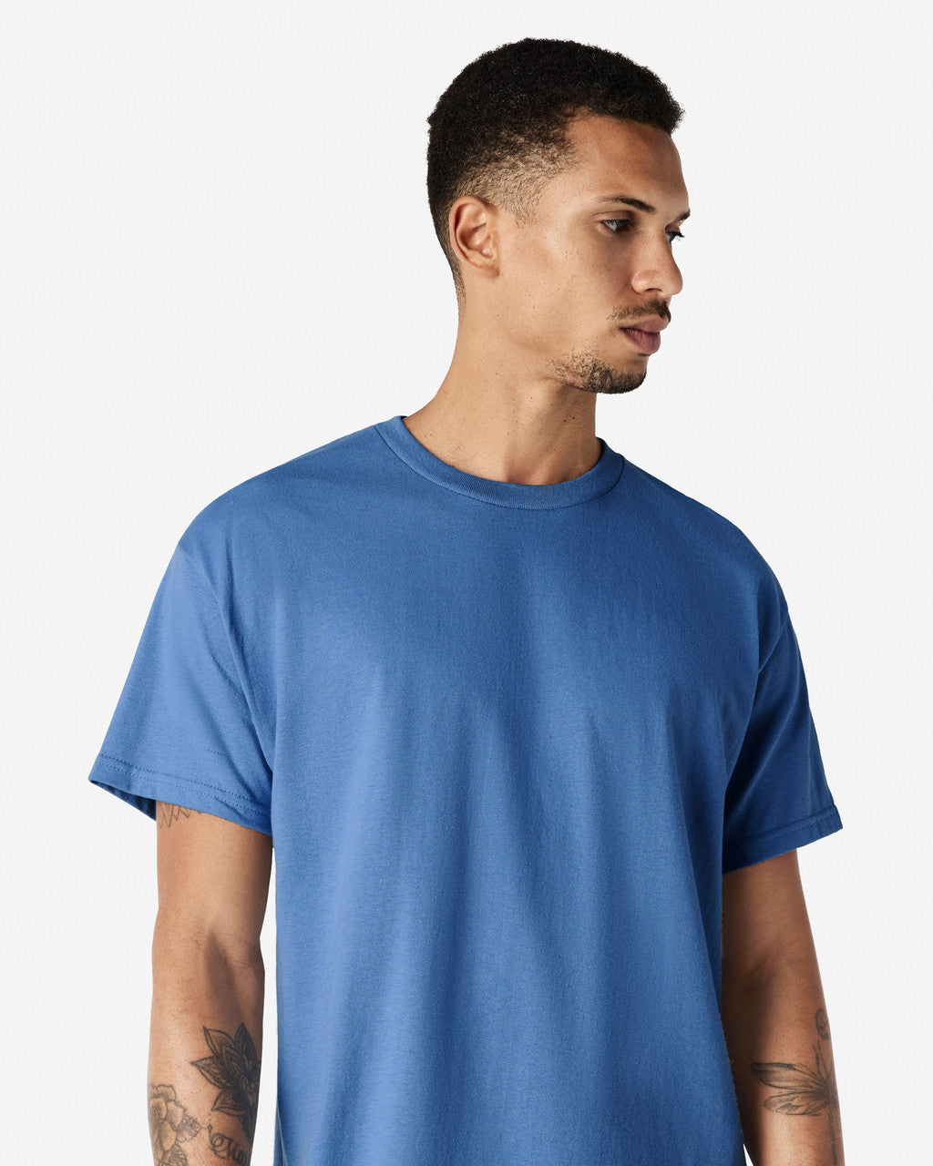 Gildan Ultra Cotton Adult T-Shirt 1st (8 colour )-(2000)