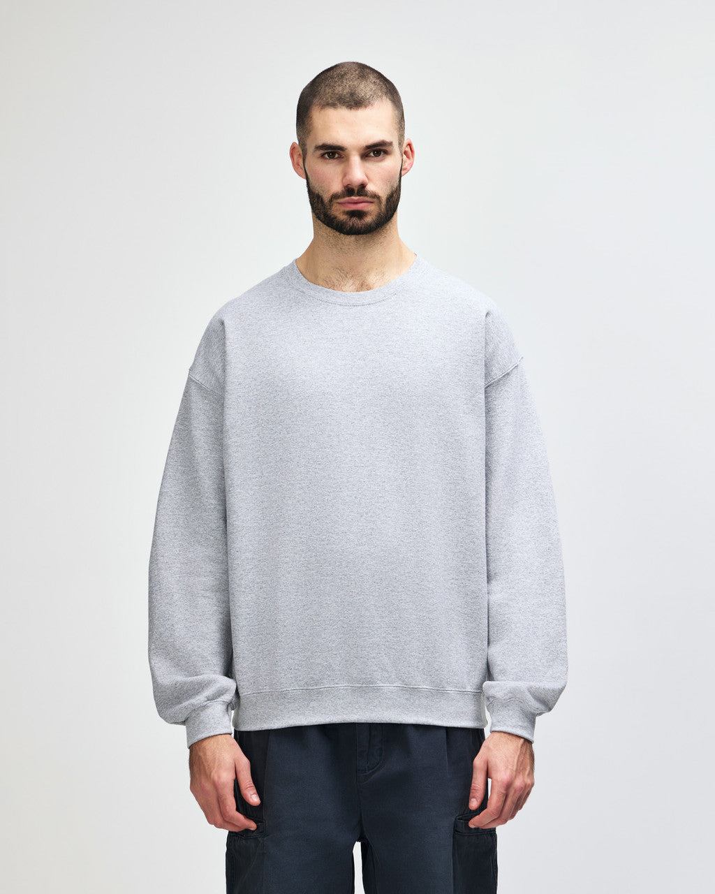 Gildan  Adult 270GSM  Crewneck Sweatshirt-(18000)