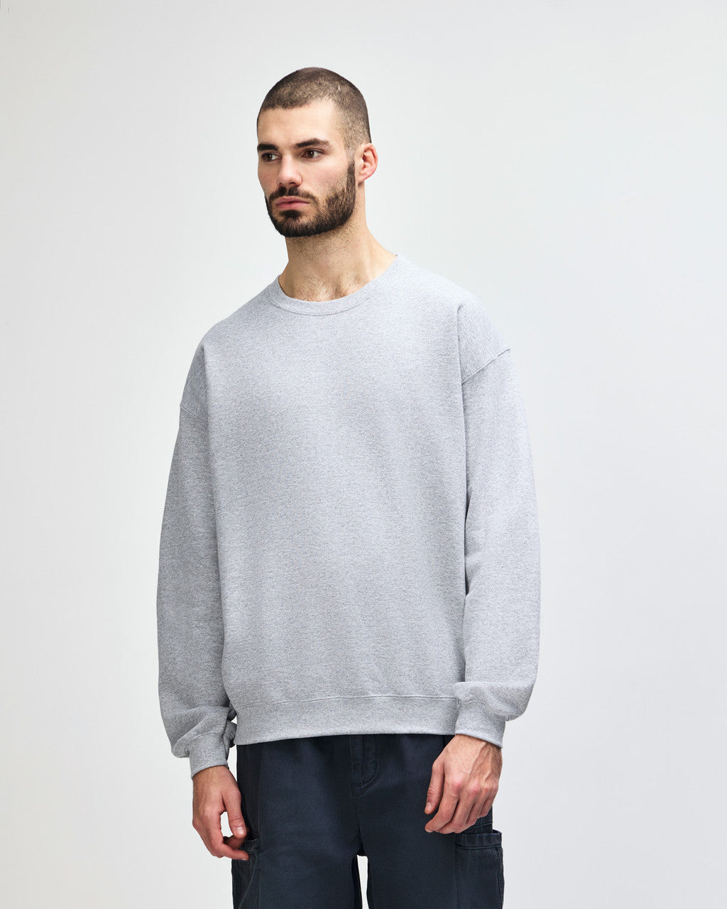 Gildan  Adult 270GSM  Crewneck Sweatshirt-(18000)