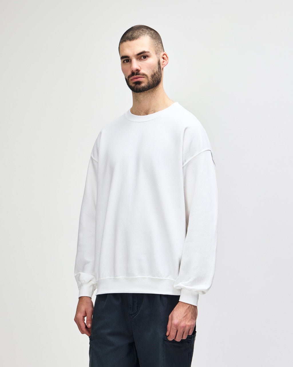 Gildan  Adult 270GSM  Crewneck Sweatshirt-(18000)